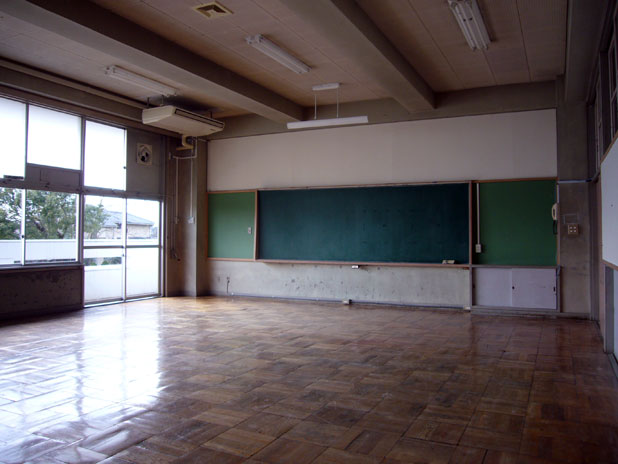 room1.jpg